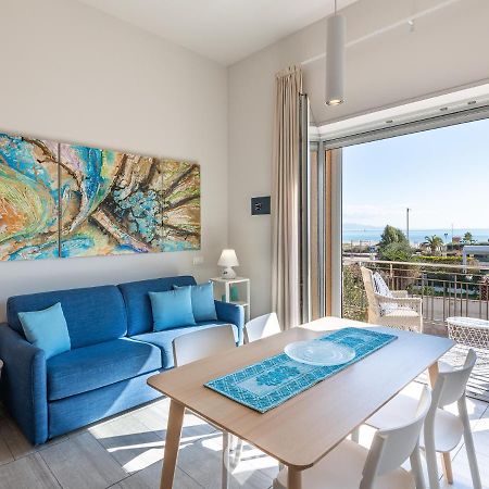 Poetto Sea Breeze - Blue Apartment Cagliari Ngoại thất bức ảnh