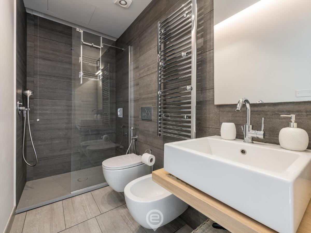 Poetto Sea Breeze - Blue Apartment Cagliari Ngoại thất bức ảnh