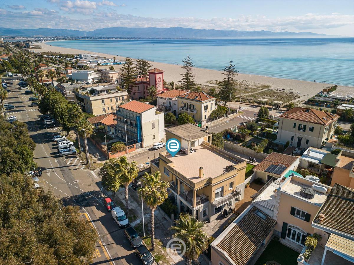 Poetto Sea Breeze - Blue Apartment Cagliari Ngoại thất bức ảnh